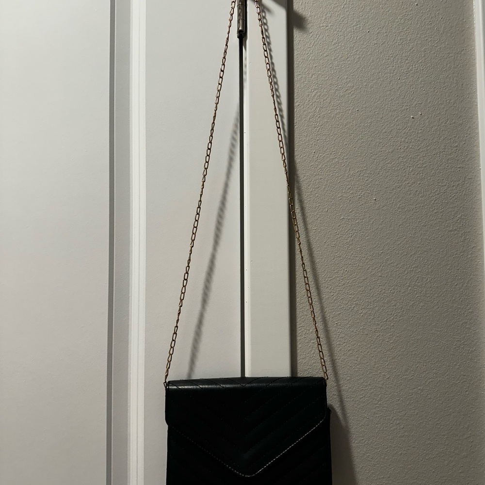 Black Quilted Crossbody Bag with Chain Strap